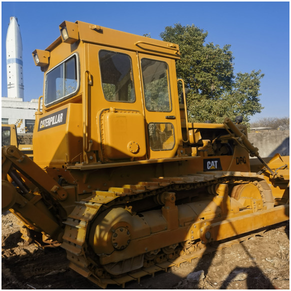 Excellent Condition Used Bulldozers CAT D6G Original Japanese Second Hand CAT D6G in stock in china - Bulldozer: photos 1 Excellent Condition Used Bulldozers CAT D6G Original Japanese Second Hand CAT D6G in stock in china - Bulldozer: photos 1