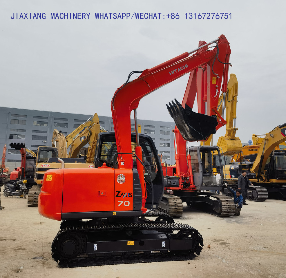 Hitachi ZX70 Excavator - Pelle sur chenille: photos 5 Hitachi ZX70 Excavator - Pelle sur chenille: photos 5