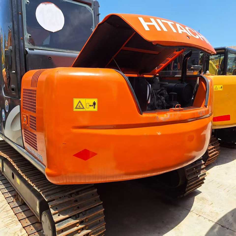 Hitachi ZX70 Excavator - Pelle sur chenille: photos 3 Hitachi ZX70 Excavator - Pelle sur chenille: photos 3