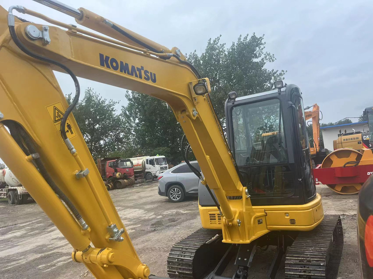 Komatsu PC55MR - Mini pelle: photos 5 Komatsu PC55MR - Mini pelle: photos 5
