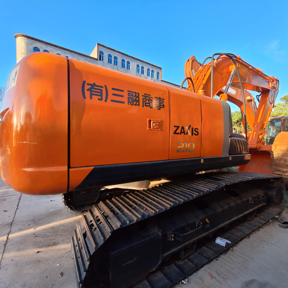 Second hand Hitachi ZX210 excavator - Pelle: photos 1 Second hand Hitachi ZX210 excavator - Pelle: photos 1