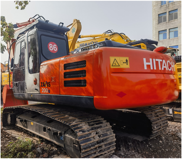 Used Hitachi ZX200-3 Excavator 20 Ton Digger Cheap Price and high quality Crawler Excavator for sale in shanghai - Pelle: photos 1 Used Hitachi ZX200-3 Excavator 20 Ton Digger Cheap Price and high quality Crawler Excavator for sale in shanghai - Pelle: photos 1
