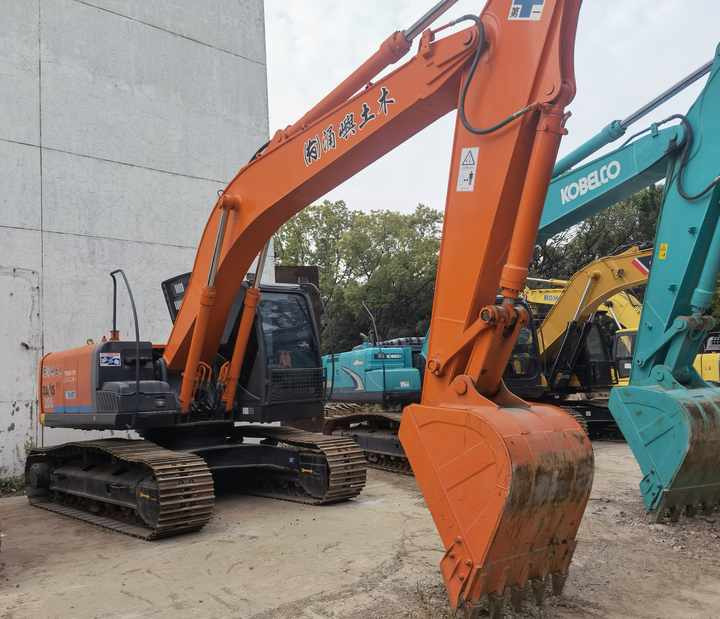 Used excavator zx200-3g Hitachi excavator ZX200-3 crawler excavator hitachi ZAXIS 200-3 cheap for sale - Pelle: photos 3 Used excavator zx200-3g Hitachi excavator ZX200-3 crawler excavator hitachi ZAXIS 200-3 cheap for sale - Pelle: photos 3