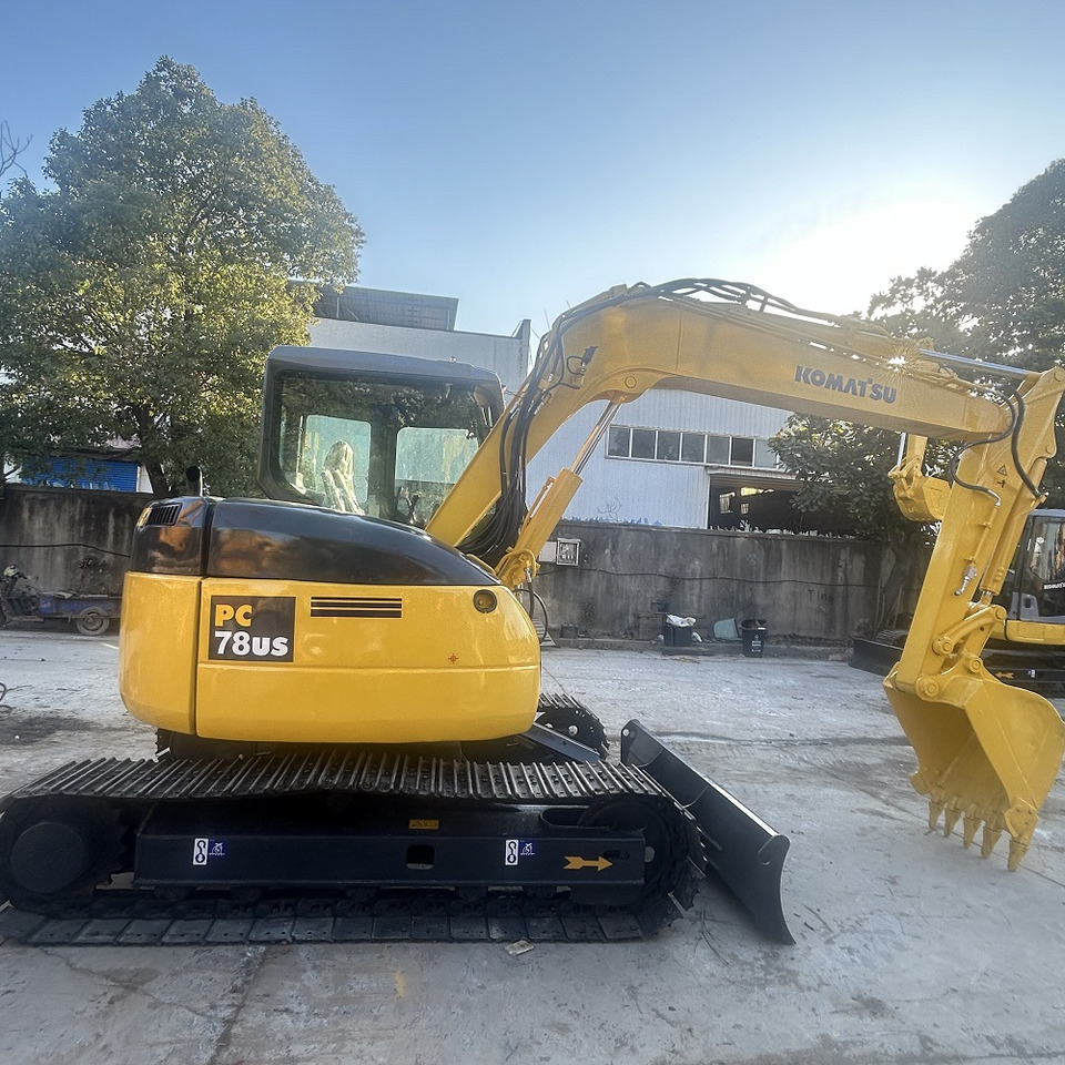 Komatsu pc78 excavator - Pelle sur chenille: photos 2 Komatsu pc78 excavator - Pelle sur chenille: photos 2