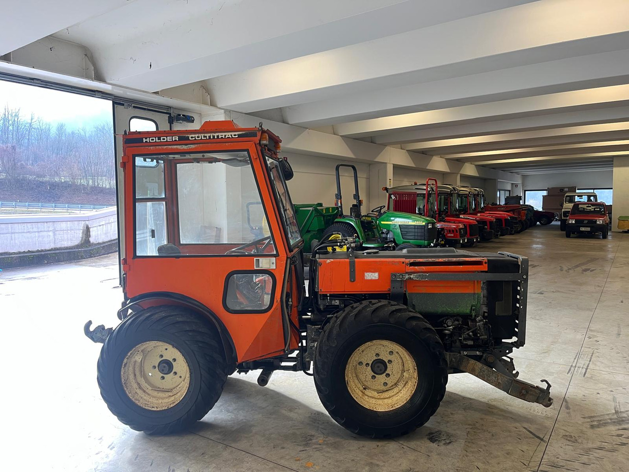 HOLDER CULTITRAC 411 - Tracteur agricole: photos 5 HOLDER CULTITRAC 411 - Tracteur agricole: photos 5