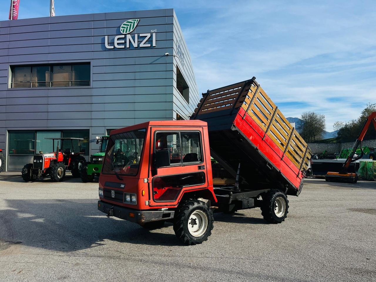 MOTOAGRICOLA CARON 760 - Tracteur agricole: photos 1 MOTOAGRICOLA CARON 760 - Tracteur agricole: photos 1