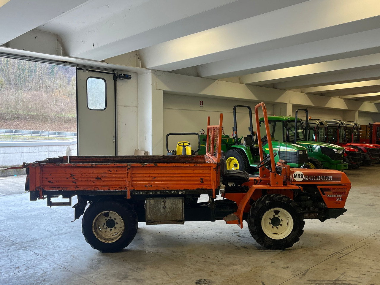 MOTOAGRICOLA GOLDONI TRANSACAR 50 - Tracteur agricole: photos 4 MOTOAGRICOLA GOLDONI TRANSACAR 50 - Tracteur agricole: photos 4