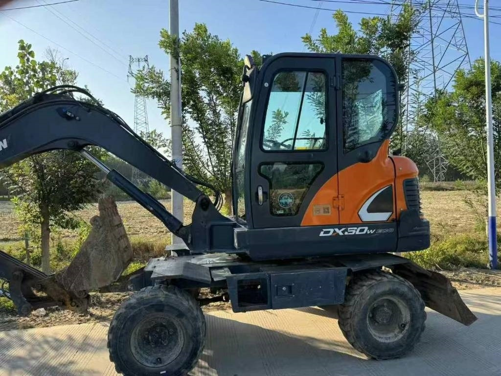 Doosan DX 60 - Mini pelle: photos 4 Doosan DX 60 - Mini pelle: photos 4