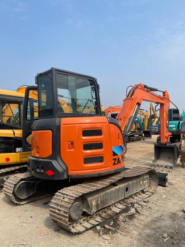 Hitachi Zaxis 55 USR - Mini pelle: photos 2 Hitachi Zaxis 55 USR - Mini pelle: photos 2