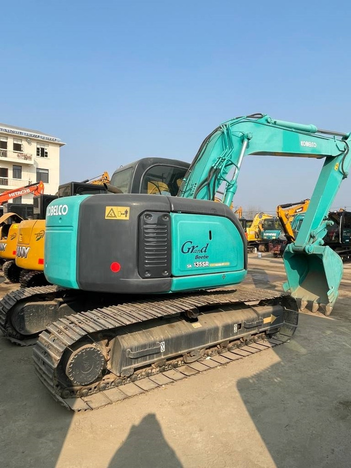 Kobelco SK 135 - Pelle sur chenille: photos 3 Kobelco SK 135 - Pelle sur chenille: photos 3