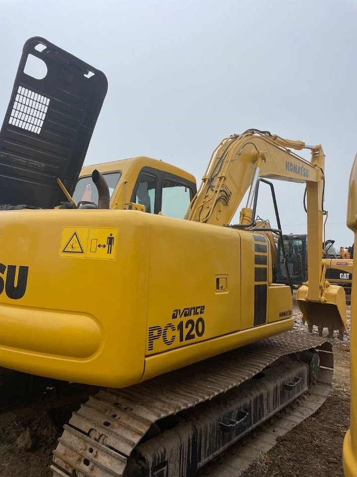Komatsu PC 120 - Pelle sur chenille: photos 2 Komatsu PC 120 - Pelle sur chenille: photos 2