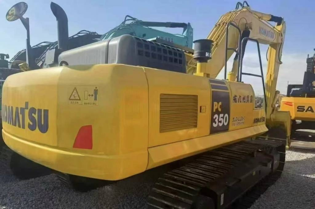 Komatsu PC 350-8 - Pelle sur chenille: photos 1 Komatsu PC 350-8 - Pelle sur chenille: photos 1