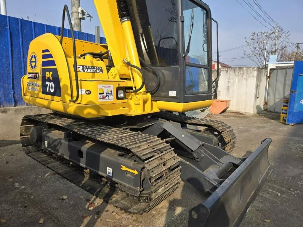 Mini pelle Komatsu PC 70 [ Copy ]: photos 10