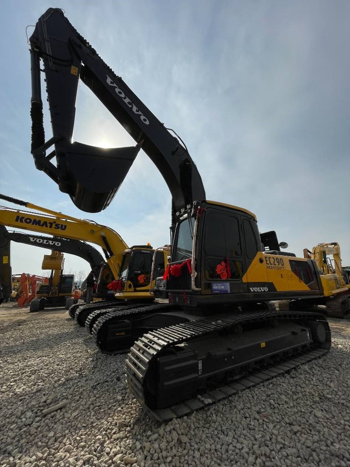 Volvo EC 290 B LC - Pelle sur chenille: photos 1 Volvo EC 290 B LC - Pelle sur chenille: photos 1
