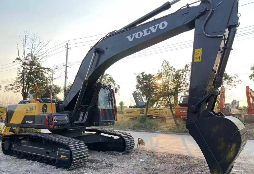 Volvo EC 290 - Pelle sur chenille: photos 5 Volvo EC 290 - Pelle sur chenille: photos 5