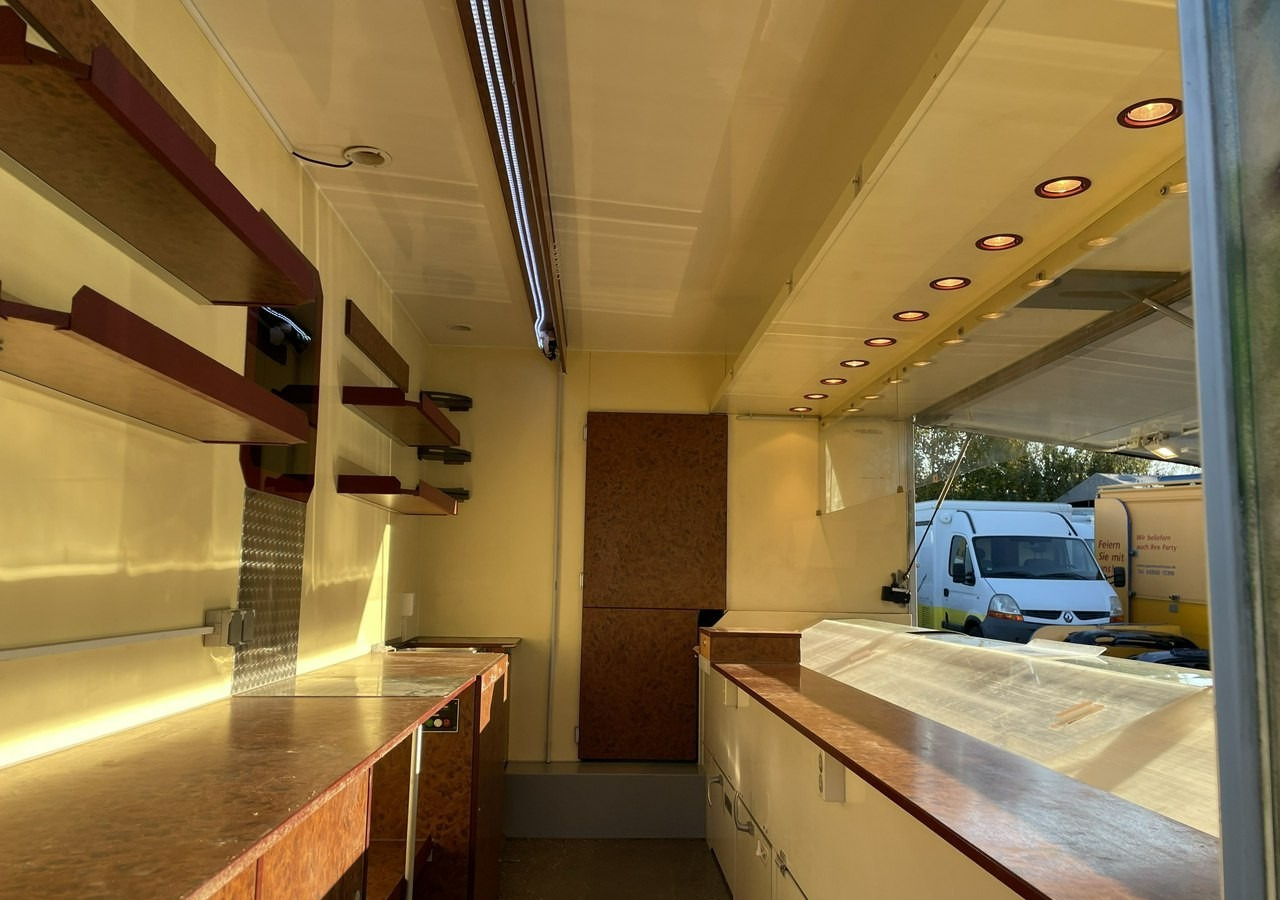 Fiat Ducato Autosklep Gastronomiczny food truck foodtruck sklep W-zas DMC3500 20 - Camion magasin: photos 2 Fiat Ducato Autosklep Gastronomiczny food truck foodtruck sklep W-zas DMC3500 20 - Camion magasin: photos 2