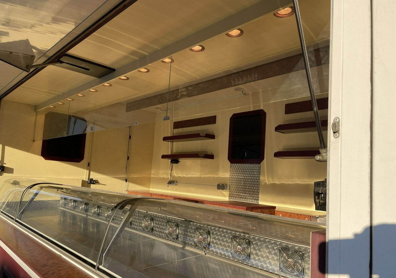 Fiat Ducato Autosklep Gastronomiczny food truck foodtruck sklep W-zas DMC3500 20 - Camion magasin: photos 5 Fiat Ducato Autosklep Gastronomiczny food truck foodtruck sklep W-zas DMC3500 20 - Camion magasin: photos 5