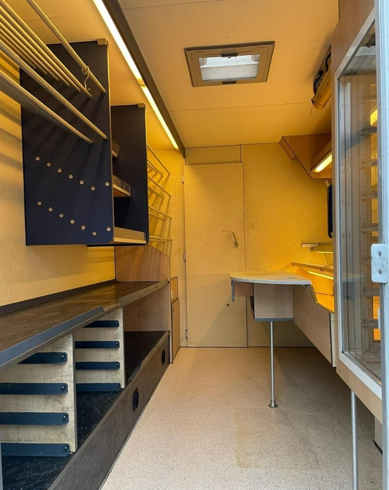 Fiat Ducato Autosklep pieczywa Gastronomiczny Food Truck Foodtruck sklep Borco - Camion magasin: photos 5 Fiat Ducato Autosklep pieczywa Gastronomiczny Food Truck Foodtruck sklep Borco - Camion magasin: photos 5