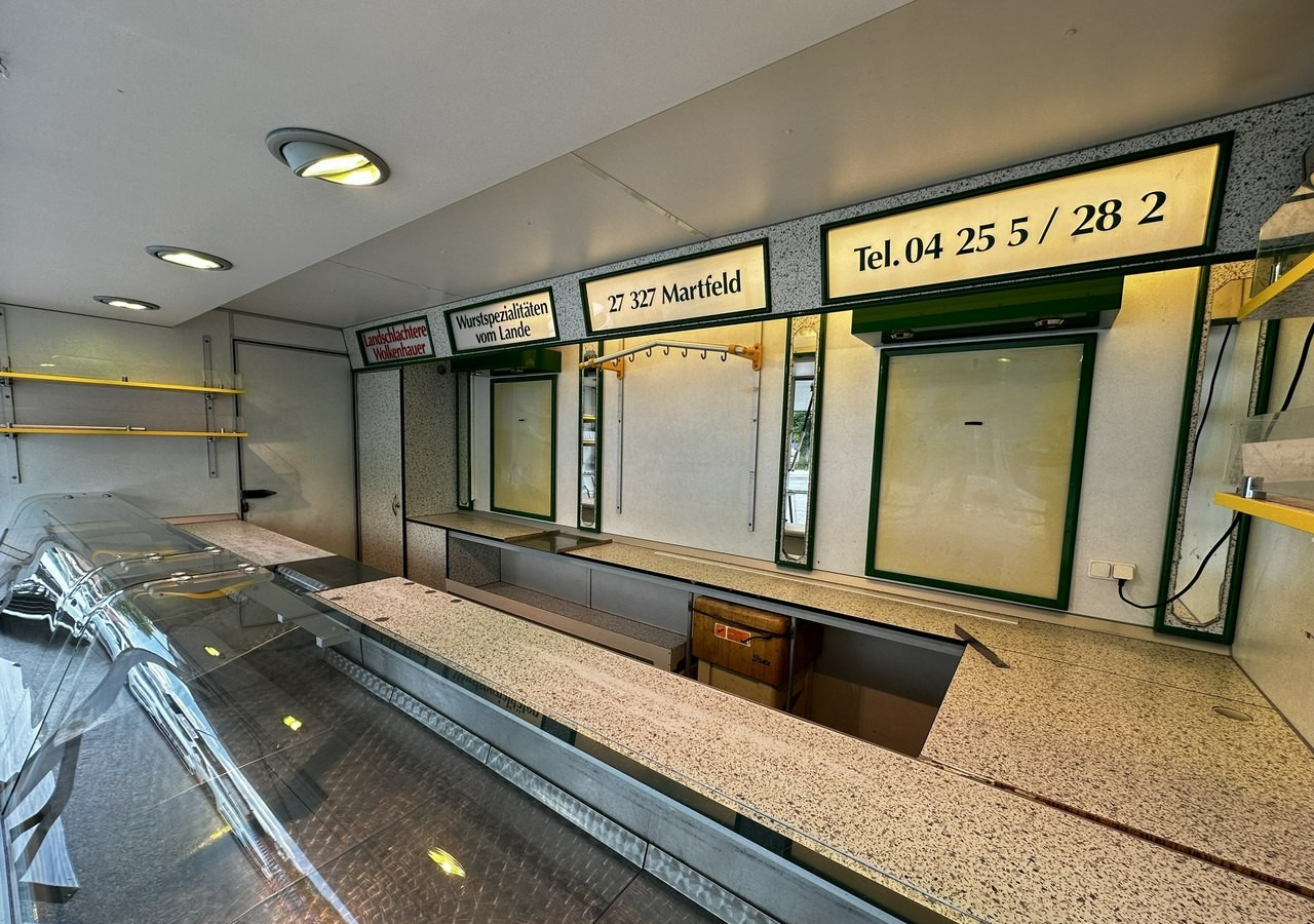 Fiat Ducato Autosklep wędlin sklep bar Gastronomiczny Food Truck Foodtruck Borco - Camion magasin: photos 5 Fiat Ducato Autosklep wędlin sklep bar Gastronomiczny Food Truck Foodtruck Borco - Camion magasin: photos 5