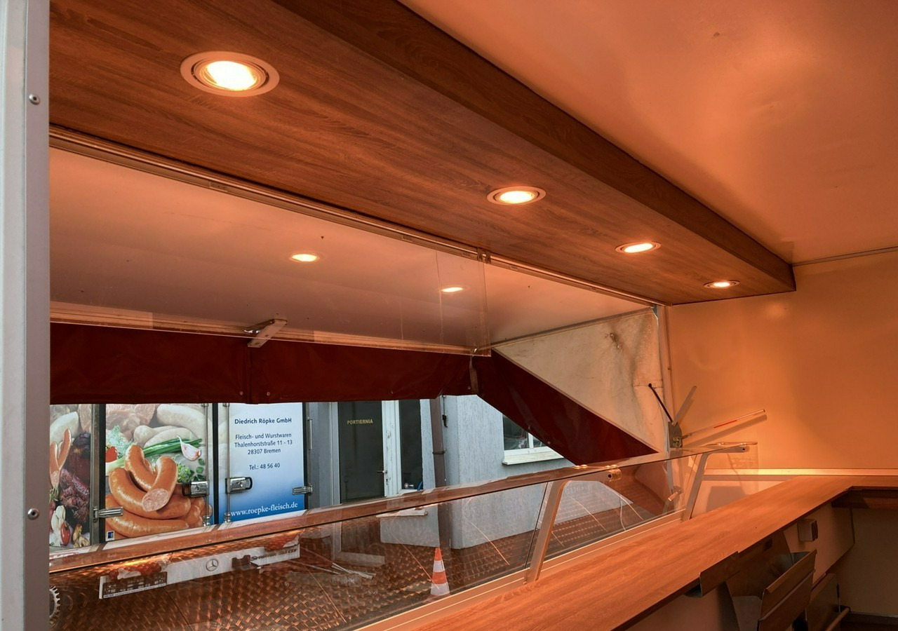 Inna Inny Przycze Autosklep wędli Gastronomiczna food truck foodtruck sklep 20 - Remorque magasin: photos 4 Inna Inny Przycze Autosklep wędli Gastronomiczna food truck foodtruck sklep 20 - Remorque magasin: photos 4