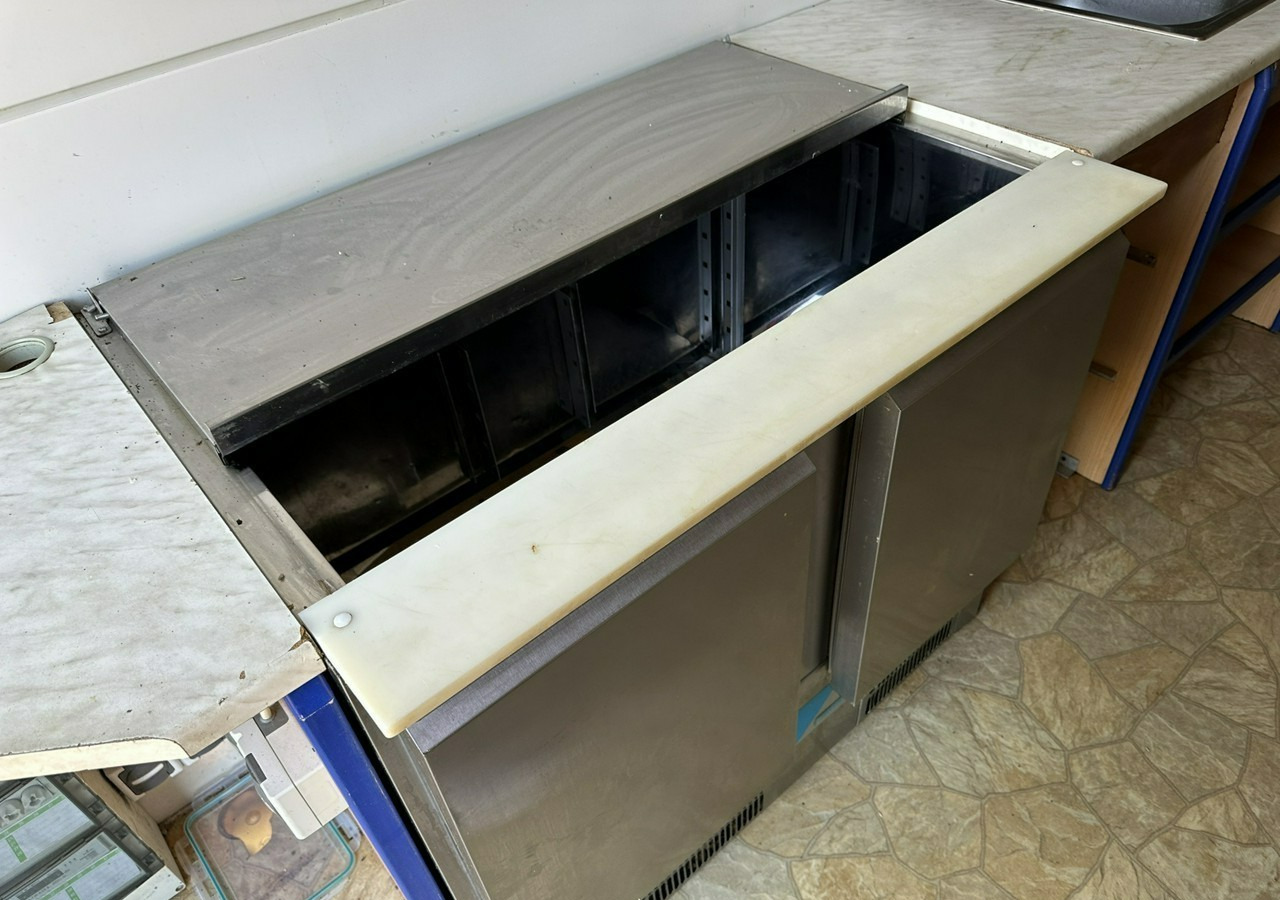 Inna Inny Smażalnia ryb Autosklep Gastronomiczna food truck foodtruck sklep 20 - Remorque magasin: photos 5 Inna Inny Smażalnia ryb Autosklep Gastronomiczna food truck foodtruck sklep 20 - Remorque magasin: photos 5