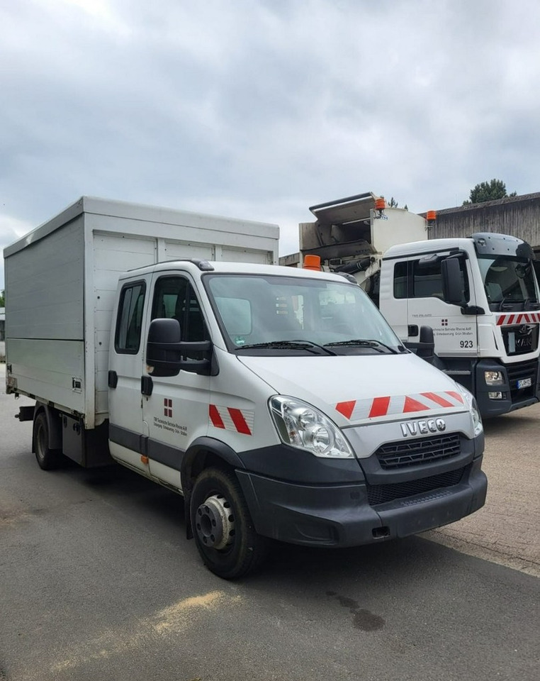 Iveco Inny Iveco Iveco 70C15 Wywrotka 3-strony Doka Dokka 6-osob 2013 - Utilitaire benne: photos 1 Iveco Inny Iveco Iveco 70C15 Wywrotka 3-strony Doka Dokka 6-osob 2013 - Utilitaire benne: photos 1