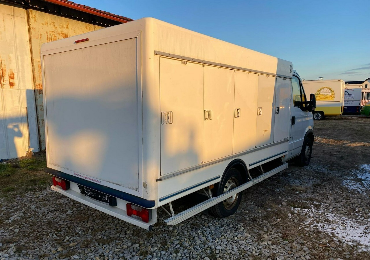 Iveco Inny Iveco Iveco Daily 35-13 chłodnia 10 komorowa Mrożnia do -40C Model 2014 - Utilitaire frigorifique: photos 4 Iveco Inny Iveco Iveco Daily 35-13 chłodnia 10 komorowa Mrożnia do -40C Model 2014 - Utilitaire frigorifique: photos 4