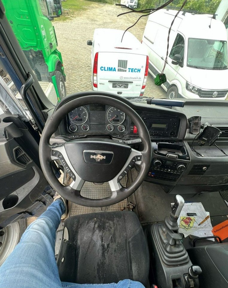 MAN Inny MAN Man TGX 18.400 Bramowiec hakowiec Meiler Model 2012 - Camion multibenne: photos 5 MAN Inny MAN Man TGX 18.400 Bramowiec hakowiec Meiler Model 2012 - Camion multibenne: photos 5