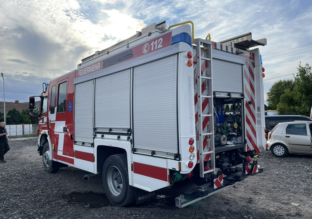 Mercedes-Benz Atego 1529 LF20 Straż Pożarna 4X4 Wóż Strażacki 6647km M2016 Atego 1529 LF20 Straż Pożarna 4X4 Wóż Strażacki 6647km ... - Camion de pompier: photos 3 Mercedes-Benz Atego 1529 LF20 Straż Pożarna 4X4 Wóż Strażacki 6647km M2016 Atego 1529 LF20 Straż Pożarna 4X4 Wóż Strażacki 6647km ... - Camion de pompier: photos 3