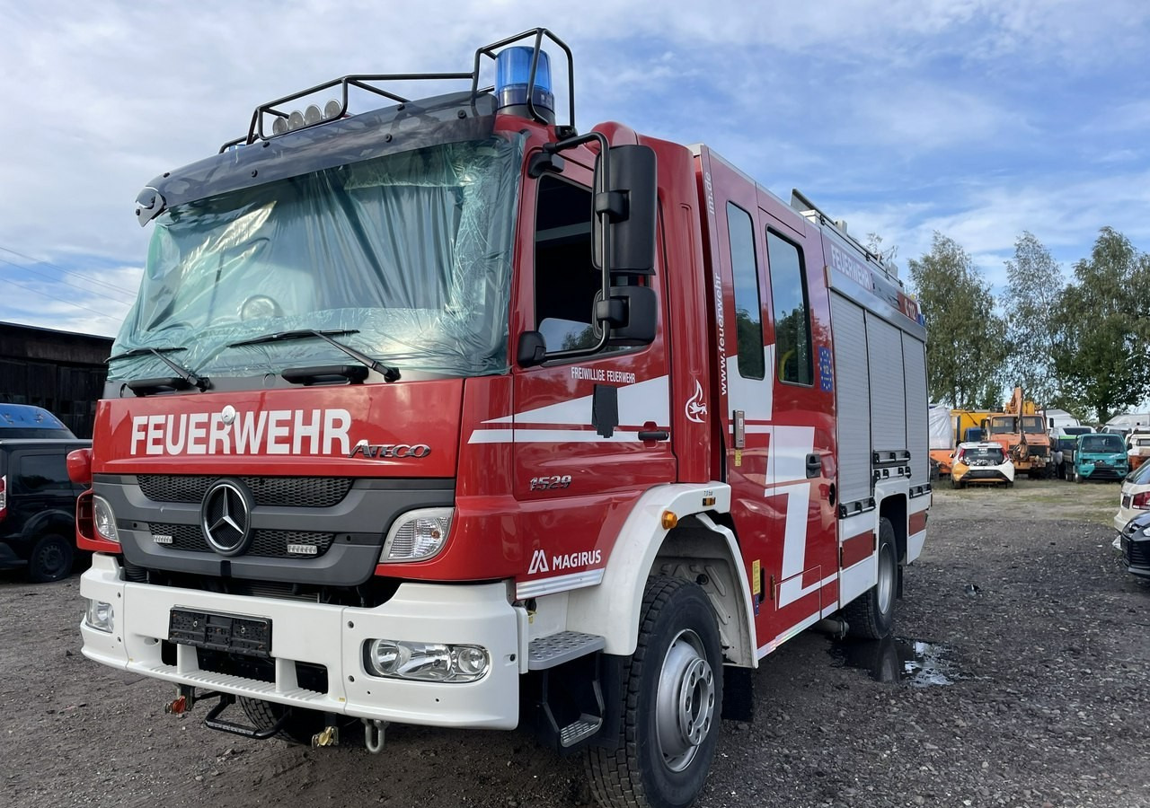 Mercedes-Benz Atego 1529 LF20 Straż Pożarna 4X4 Wóż Strażacki 6647km M2016 Mercedes Atego 1529 LF20 Straż Pożarna 4X4 Wóż Strażacki ... - Camion de pompier: photos 3 Mercedes-Benz Atego 1529 LF20 Straż Pożarna 4X4 Wóż Strażacki 6647km M2016 Mercedes Atego 1529 LF20 Straż Pożarna 4X4 Wóż Strażacki ... - Camion de pompier: photos 3