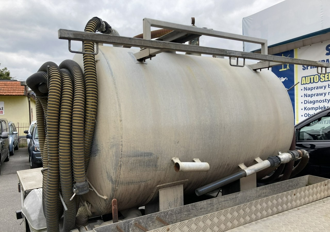 Benne à ordures ménagères Mercedes-Benz Atego 716 Toitoi WC Asanizacyjny Wuko Kanalizacja Toi Toi Atego716 Toitoi dowywozu WC Asanizacyjny Wuko Kanalizacja ...: photos 16 Benne à ordures ménagères Mercedes-Benz Atego 716 Toitoi WC Asanizacyjny Wuko Kanalizacja Toi Toi Atego716 Toitoi dowywozu WC Asanizacyjny Wuko Kanalizacja ...: photos 16