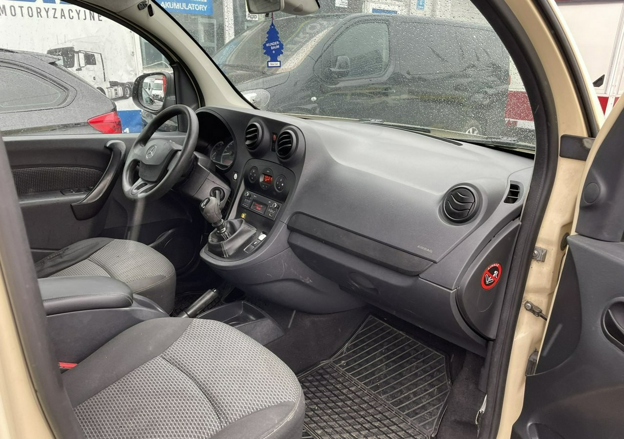 Mercedes-Benz Citan Citan Tourer Mercedes Citan 6-osob przewozu Niepełnosprawnych inwalida - Voiture break: photos 3 Mercedes-Benz Citan Citan Tourer Mercedes Citan 6-osob przewozu Niepełnosprawnych inwalida - Voiture break: photos 3