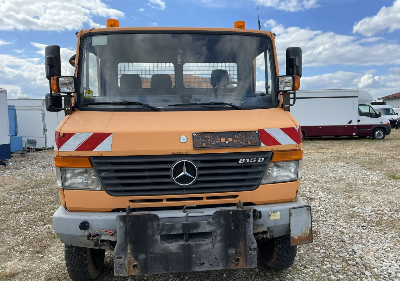 Engin de déneigement Mercedes-Benz Inny Mercedes-Benz Mercedes Vario 815 Wywrotka 4X4 2004: photos 7 Engin de déneigement Mercedes-Benz Inny Mercedes-Benz Mercedes Vario 815 Wywrotka 4X4 2004: photos 7