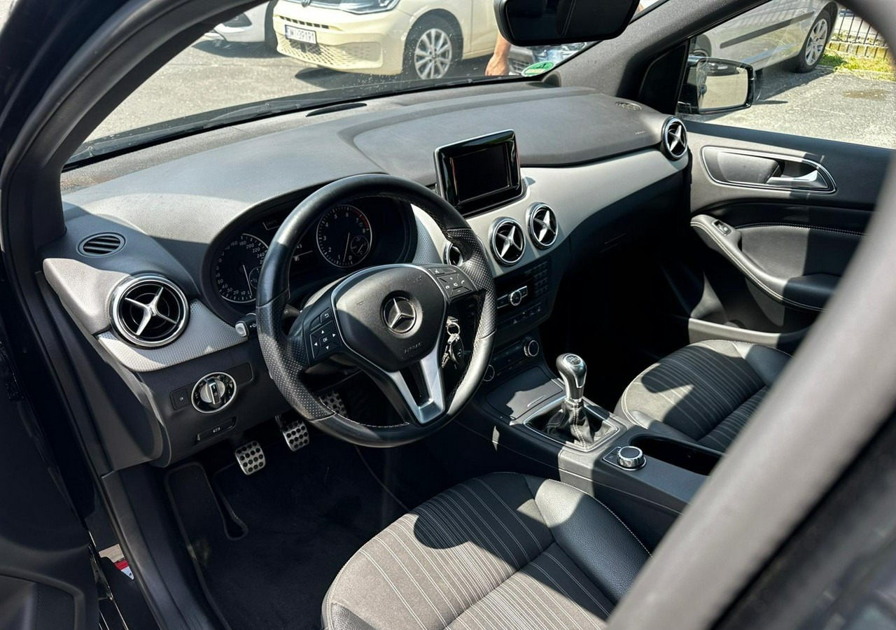 Mercedes-Benz Klasa B W246 Mercedes B-Klasa 1.6-122KM Bogate wyposażenie 127tkm 2013r - Voiture: photos 5 Mercedes-Benz Klasa B W246 Mercedes B-Klasa 1.6-122KM Bogate wyposażenie 127tkm 2013r - Voiture: photos 5