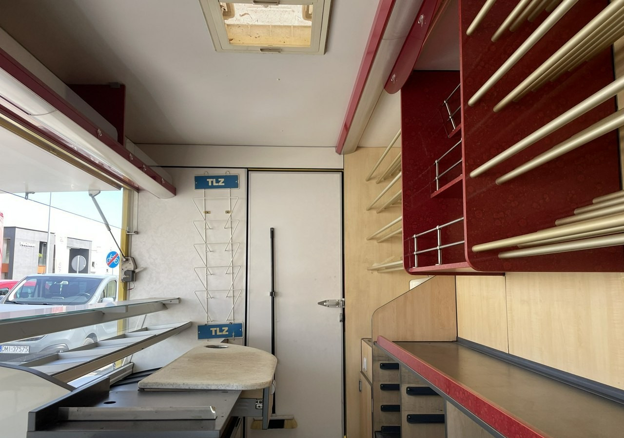 Mercedes-Benz Sprinter Autosklep piec Sklep Gastronomiczny Food Truck Foodtruck bar BORCO20 - Camion magasin: photos 5 Mercedes-Benz Sprinter Autosklep piec Sklep Gastronomiczny Food Truck Foodtruck bar BORCO20 - Camion magasin: photos 5