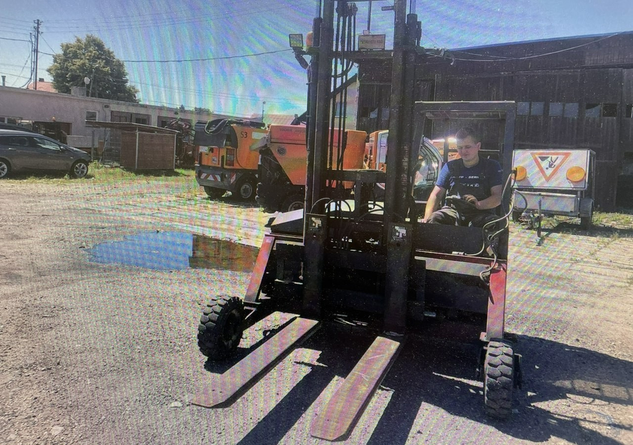 Mercedes-Benz Sprinter Wózek widłowy podwieszany Widlak - Utilitaire benne: photos 3 Mercedes-Benz Sprinter Wózek widłowy podwieszany Widlak - Utilitaire benne: photos 3