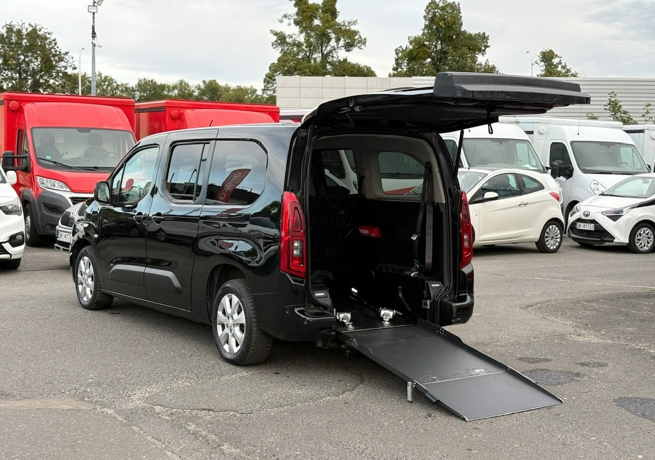 Opel Combo IV Combo Life Combo Life Maxi dla Niepełnosprawnych inwalida rampa PFRON - Voiture break: photos 1 Opel Combo IV Combo Life Combo Life Maxi dla Niepełnosprawnych inwalida rampa PFRON - Voiture break: photos 1