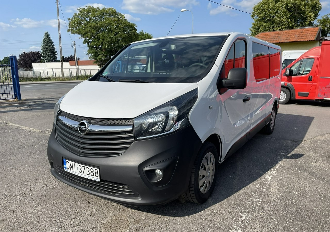 Opel Vivaro III Vivaro L2H1 LONG 1.6CDTI 121KM 2xKLIMA 9-osobowy 2019 Bezwypadkowy - Voiture: photos 4 Opel Vivaro III Vivaro L2H1 LONG 1.6CDTI 121KM 2xKLIMA 9-osobowy 2019 Bezwypadkowy - Voiture: photos 4