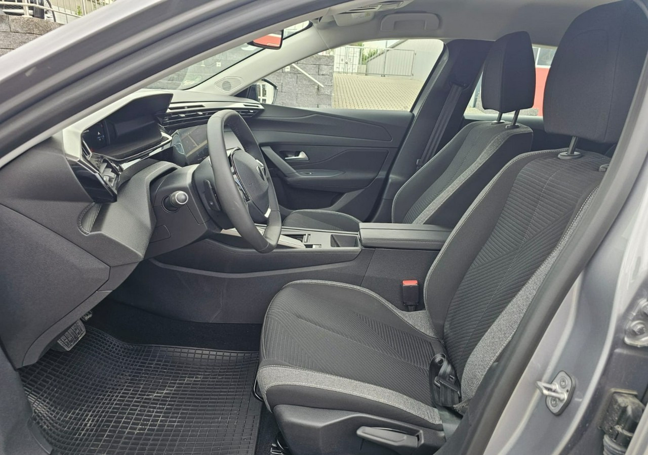 Peugeot 308 II Peugeot 308 Bogate wyposażenie Model 2025 - Voiture: photos 4 Peugeot 308 II Peugeot 308 Bogate wyposażenie Model 2025 - Voiture: photos 4