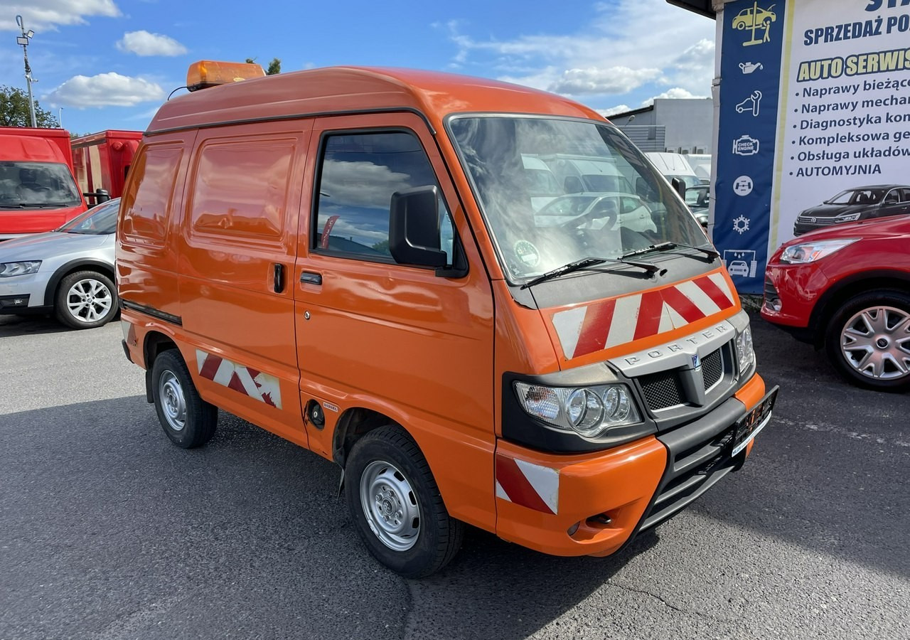 Piaggio Piaggio Porter Furgon 39348km 2x boczne drzwi 2012 - Fourgon utilitaire: photos 1 Piaggio Piaggio Porter Furgon 39348km 2x boczne drzwi 2012 - Fourgon utilitaire: photos 1