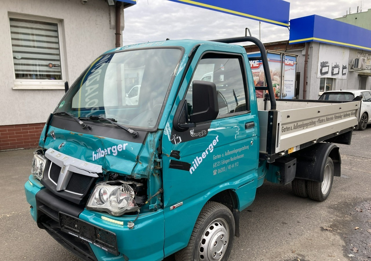 Piaggio Piaggio porter Maxi Wywrotka bliżniacze koła 2017 - Utilitaire benne: photos 5 Piaggio Piaggio porter Maxi Wywrotka bliżniacze koła 2017 - Utilitaire benne: photos 5