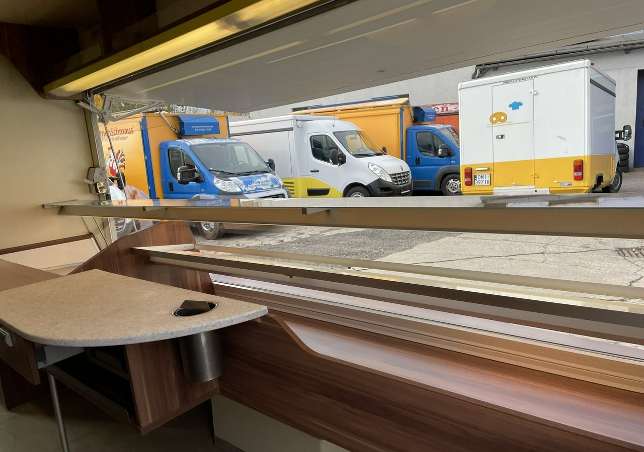 Renault Master Autosklep pieczywa Sklep Gastronomiczny Food Truck Foodtruck Borco20 - Camion magasin: photos 5 Renault Master Autosklep pieczywa Sklep Gastronomiczny Food Truck Foodtruck Borco20 - Camion magasin: photos 5