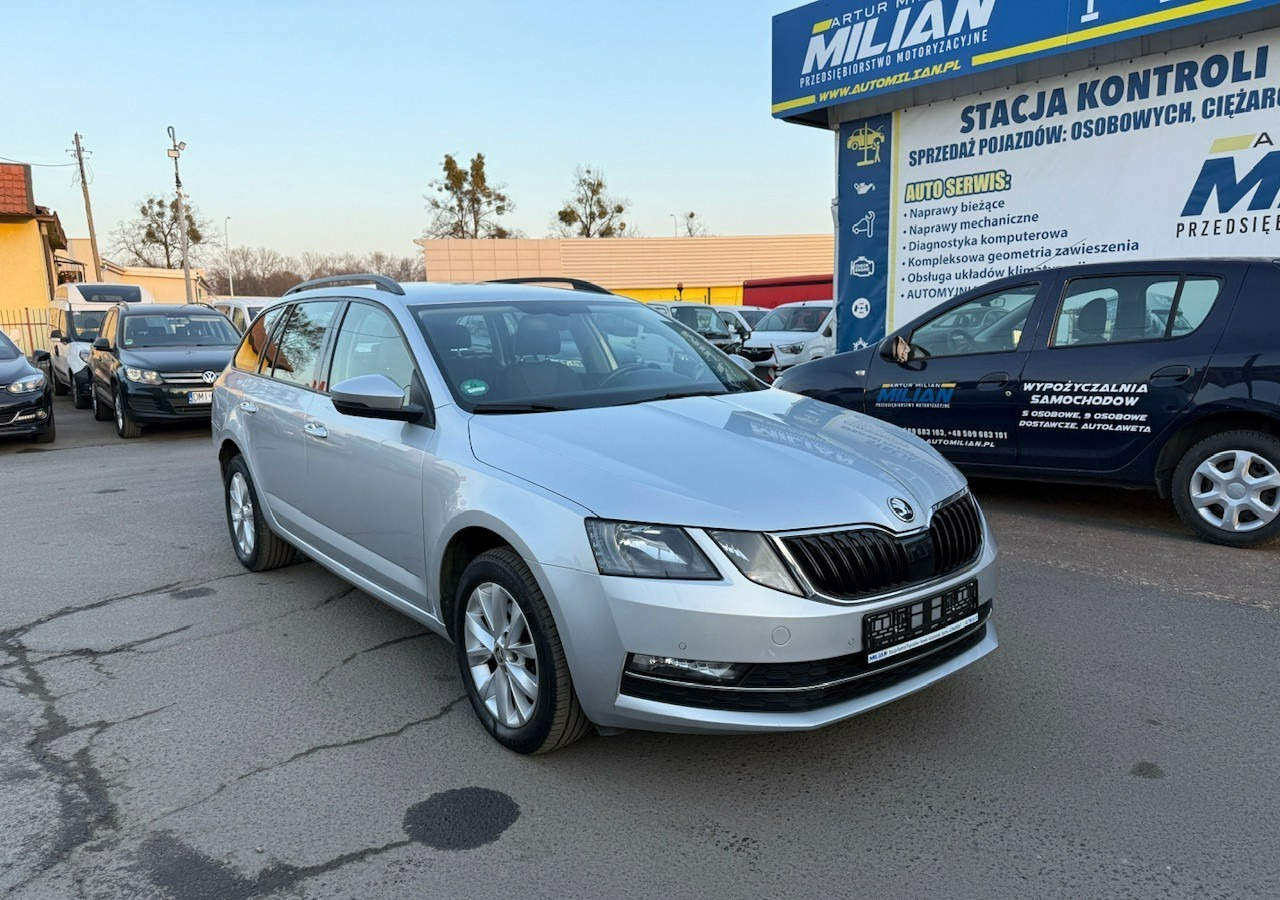 Skoda Octavia III Skoda Octavia 4X4 LIFT 2.0 TDI 150KM DSG 2018 Bezwypadkowa FV23% - Voiture: photos 1 Skoda Octavia III Skoda Octavia 4X4 LIFT 2.0 TDI 150KM DSG 2018 Bezwypadkowa FV23% - Voiture: photos 1