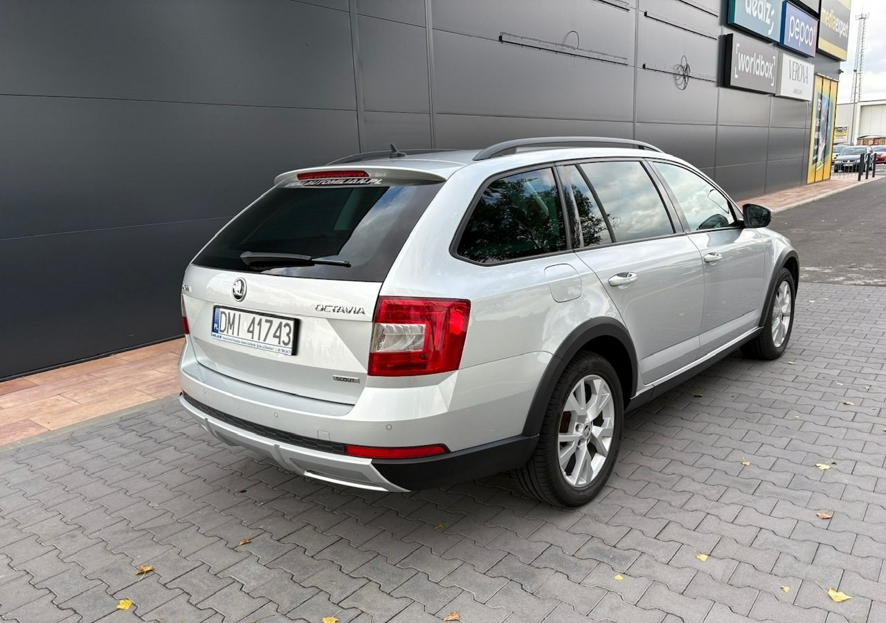 Skoda Octavia III Skoda Octavia 4X4 Scout 2.0 TDI -150KM Model 2017 Bezwypadkowa FV 23 - Voiture: photos 4 Skoda Octavia III Skoda Octavia 4X4 Scout 2.0 TDI -150KM Model 2017 Bezwypadkowa FV 23 - Voiture: photos 4