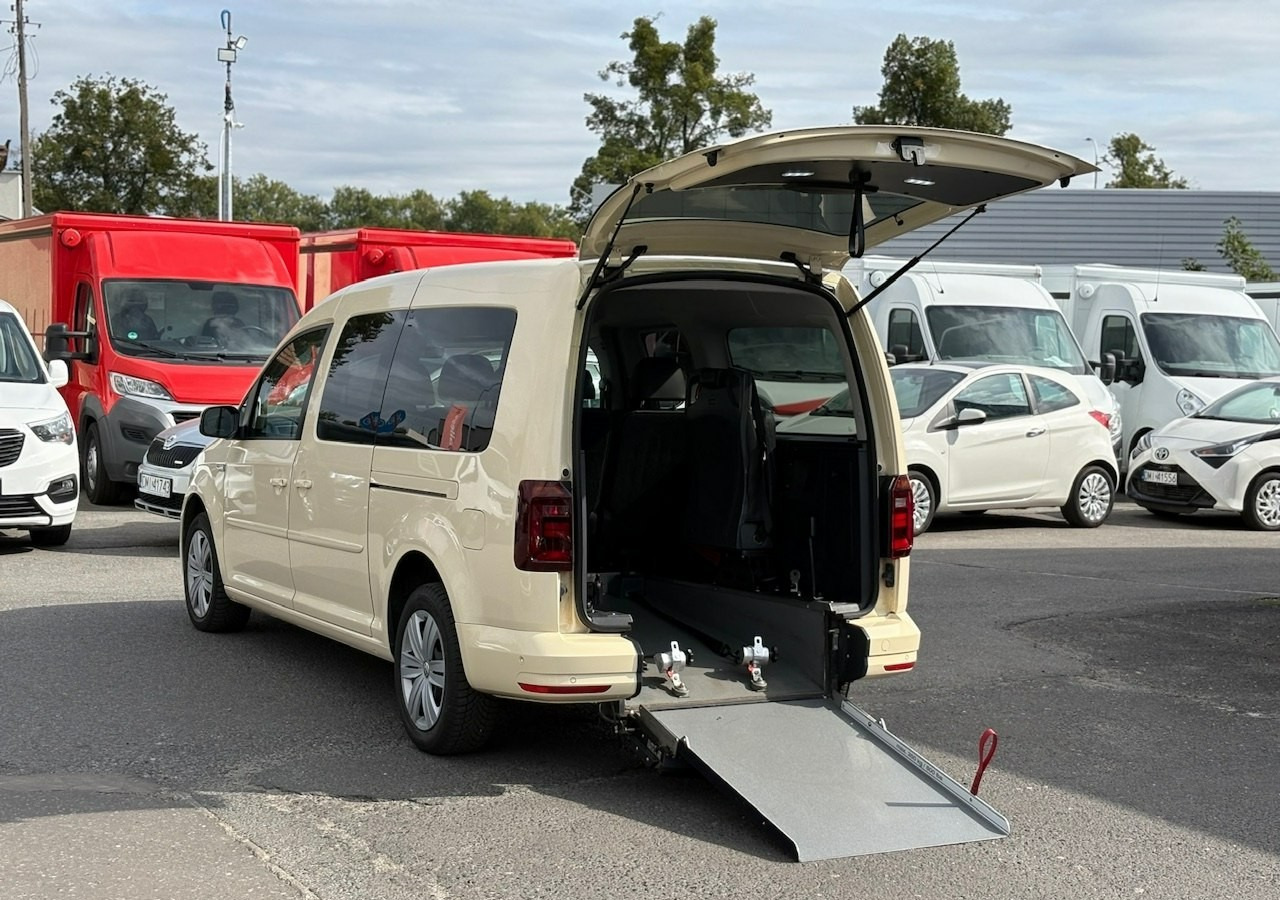 Volkswagen Caddy III Caddy 2.0-150 Niepełnosprawnych inwalida rampa Bogate wyposażeniePFR - Voiture break: photos 1 Volkswagen Caddy III Caddy 2.0-150 Niepełnosprawnych inwalida rampa Bogate wyposażeniePFR - Voiture break: photos 1