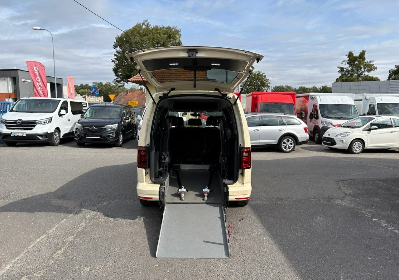 Volkswagen Caddy III Caddy 2.0-150 Niepełnosprawnych inwalida rampa Bogate wyposażeniePFR - Voiture break: photos 3 Volkswagen Caddy III Caddy 2.0-150 Niepełnosprawnych inwalida rampa Bogate wyposażeniePFR - Voiture break: photos 3