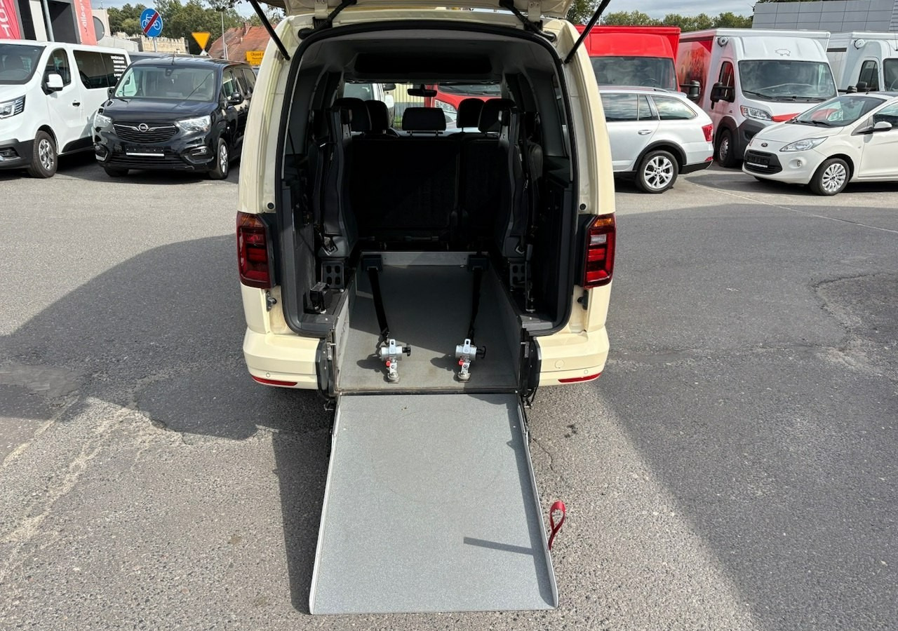 Volkswagen Caddy III Caddy 2.0-150 Niepełnosprawnych inwalida rampa Bogate wyposażeniePFR - Voiture break: photos 5 Volkswagen Caddy III Caddy 2.0-150 Niepełnosprawnych inwalida rampa Bogate wyposażeniePFR - Voiture break: photos 5