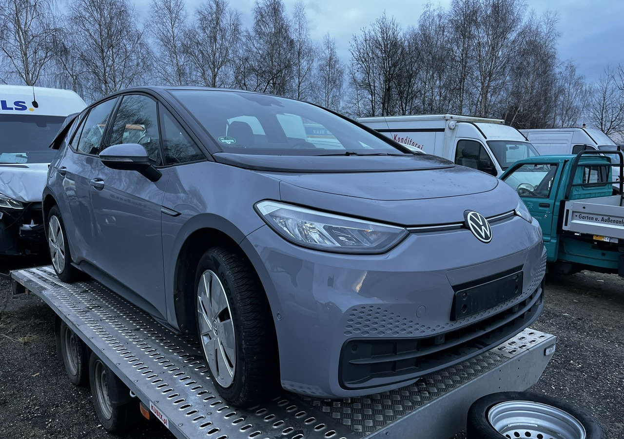 Volkswagen ID.3 ID.3 Pure Performance Family Lwd Navi 150KM 2022 - Voiture: photos 2 Volkswagen ID.3 ID.3 Pure Performance Family Lwd Navi 150KM 2022 - Voiture: photos 2