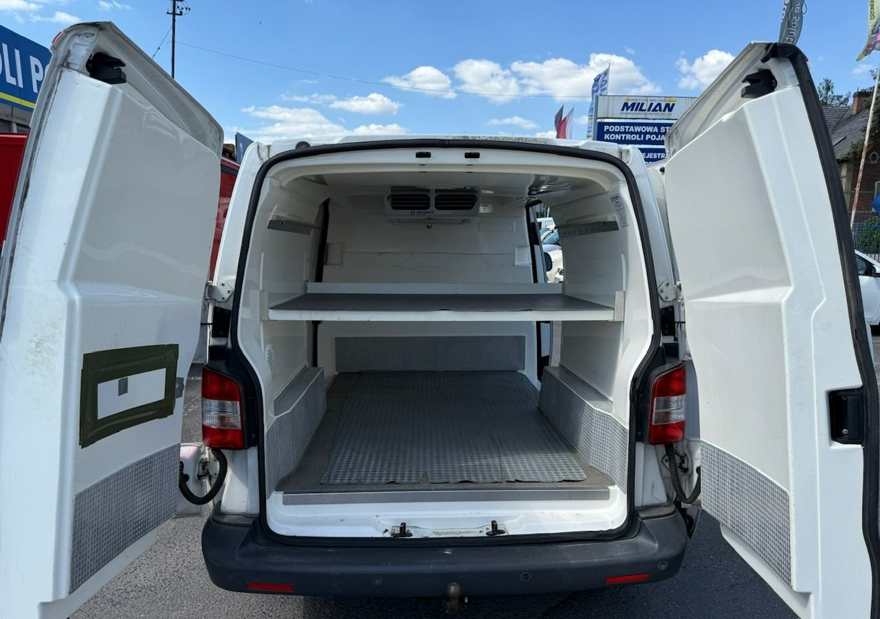 Volkswagen Transporter Transporter T5 LIFT 2.0-180 KM, DSG7 Chłodnia Konvekta Model 2012 - Utilitaire frigorifique: photos 1 Volkswagen Transporter Transporter T5 LIFT 2.0-180 KM, DSG7 Chłodnia Konvekta Model 2012 - Utilitaire frigorifique: photos 1