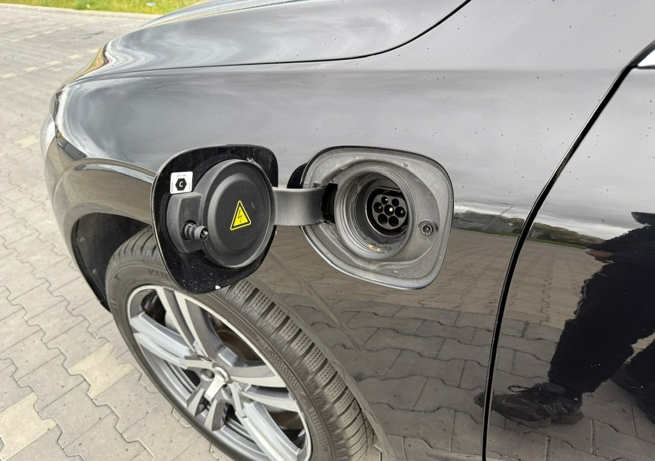 SUV Volvo XC60 II XC60 Recharge Hybryda Plug-in 2.0T8 390KM Inscription Faktura Vat 23: photos 12 SUV Volvo XC60 II XC60 Recharge Hybryda Plug-in 2.0T8 390KM Inscription Faktura Vat 23: photos 12